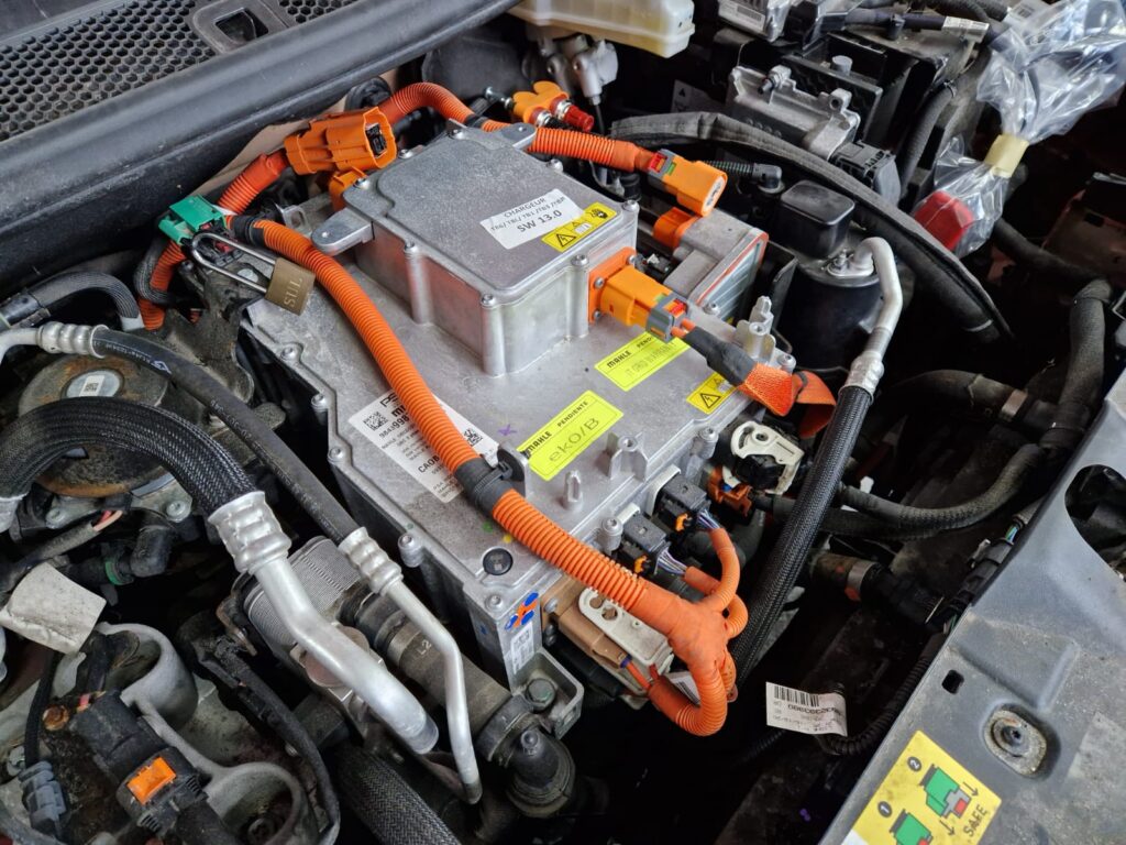 Stellantis On Board Charger 11kW Mahle reparatie
